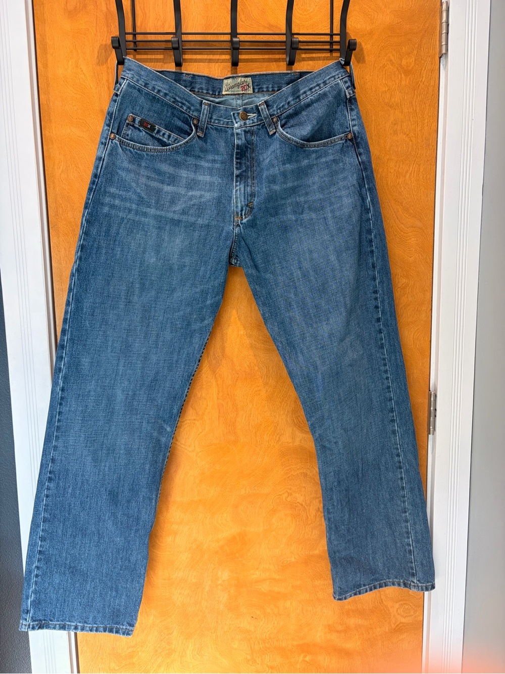 Classic Wrangler 20X Competition Series Men's Blue Denim Jeans Mens size 34/32 - Picture 2 of 7